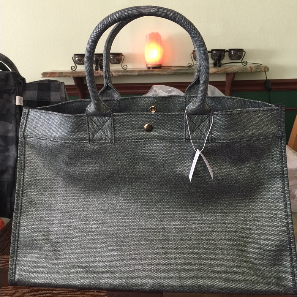 Quilted Koala Metallic Bag